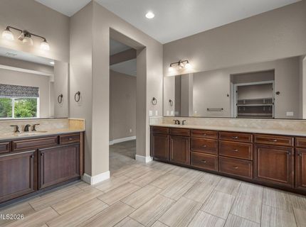 9910 Amienda Way, Reno, NV 89521 Photo