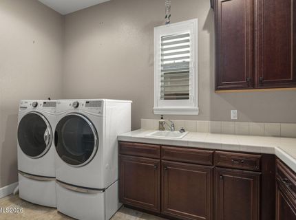 9910 Amienda Way, Reno, NV 89521 Photo