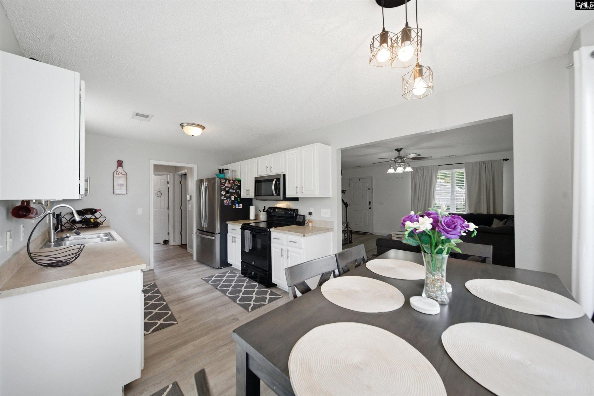 83 Driftwood Avenue  Photo 8