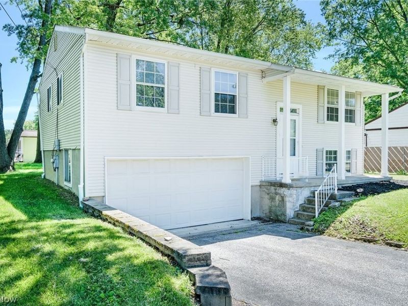 3765 Boston Avenue SE, Howland, OH 44484 Photo 3