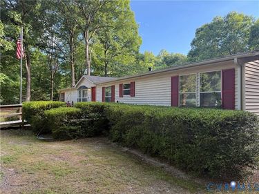 84 Royal Lane, King William, VA 23086