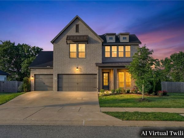 3989 W Dahlia , Fayetteville, AR 72704