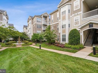 504 SUNSET VIEW TERRACE SE, Unit 301, LEESBURG, VA 20175
