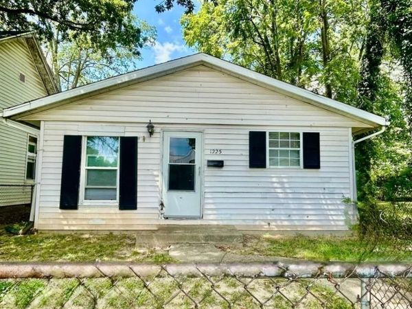 1225 S LINWOOD Avenue, Evansville, IN 47713