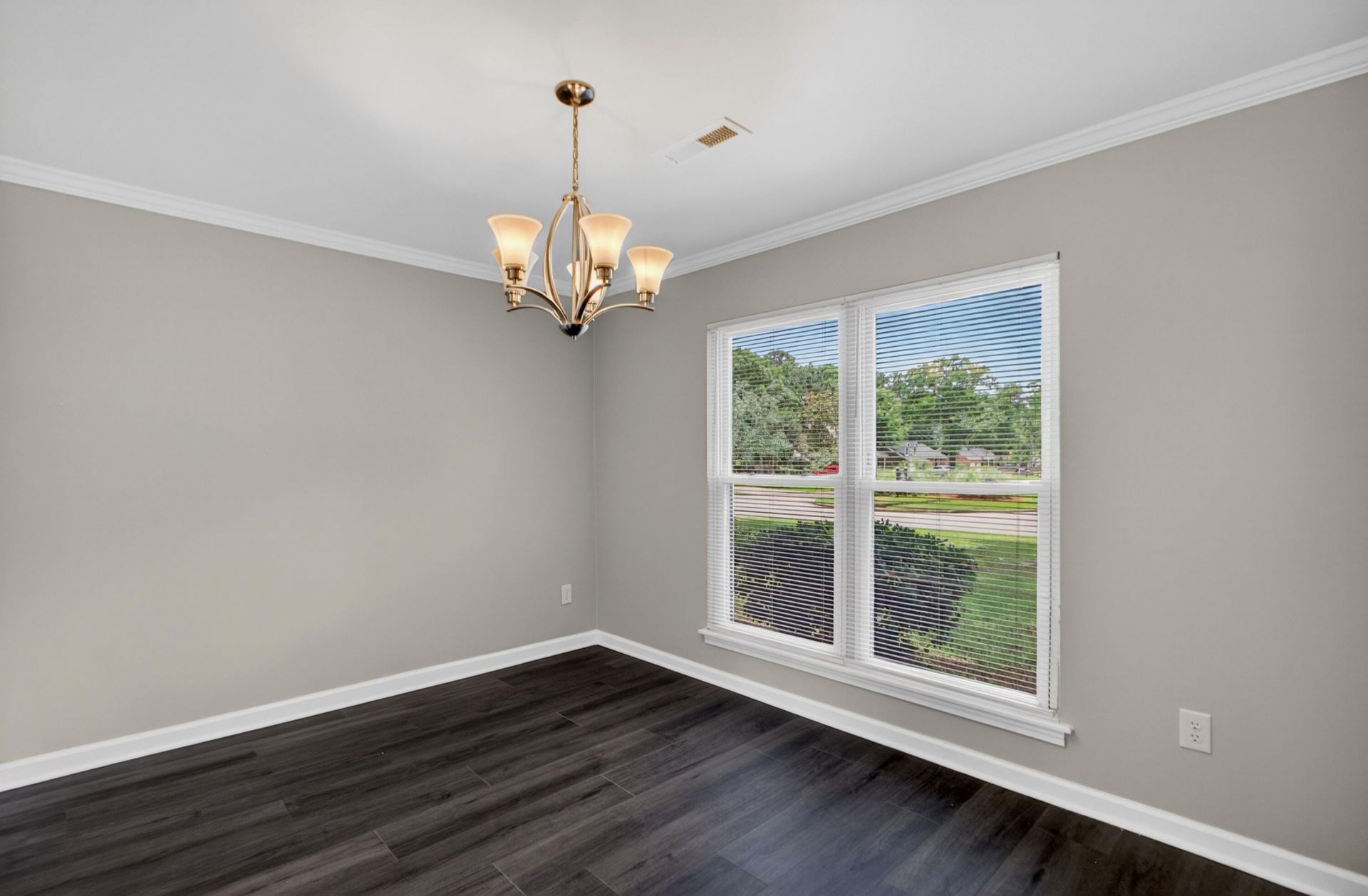56 Shadowmoss Parkway Photo 17