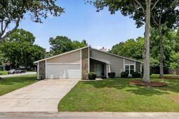 56 Shadowmoss Parkway photo 4
