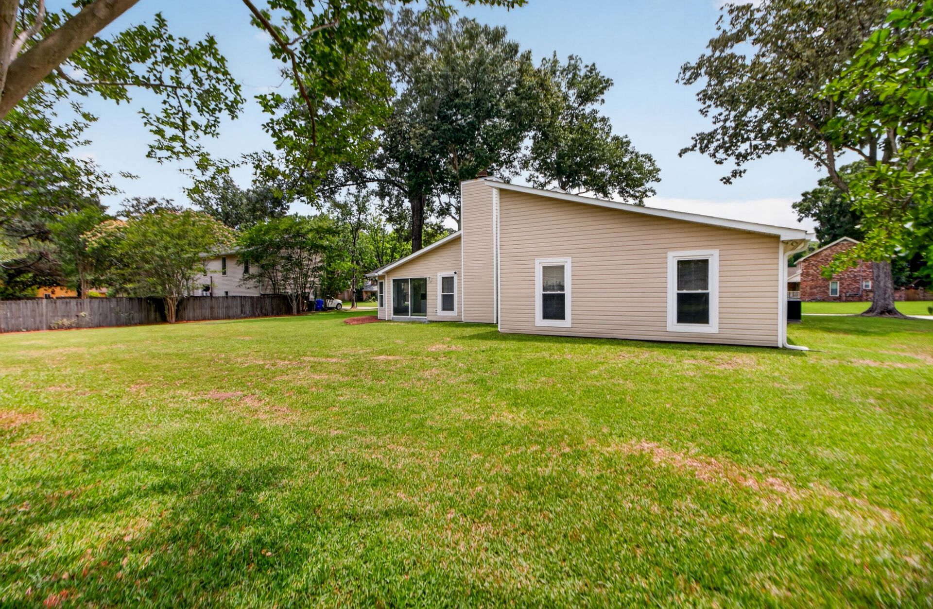 56 Shadowmoss Parkway Photo 32