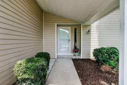 56 Shadowmoss Parkway photo 4