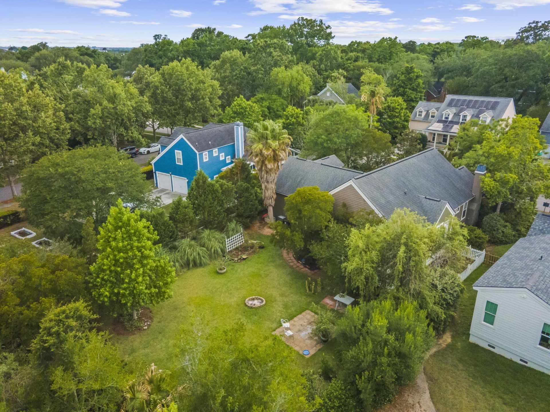 135 Brady Street Photo 23