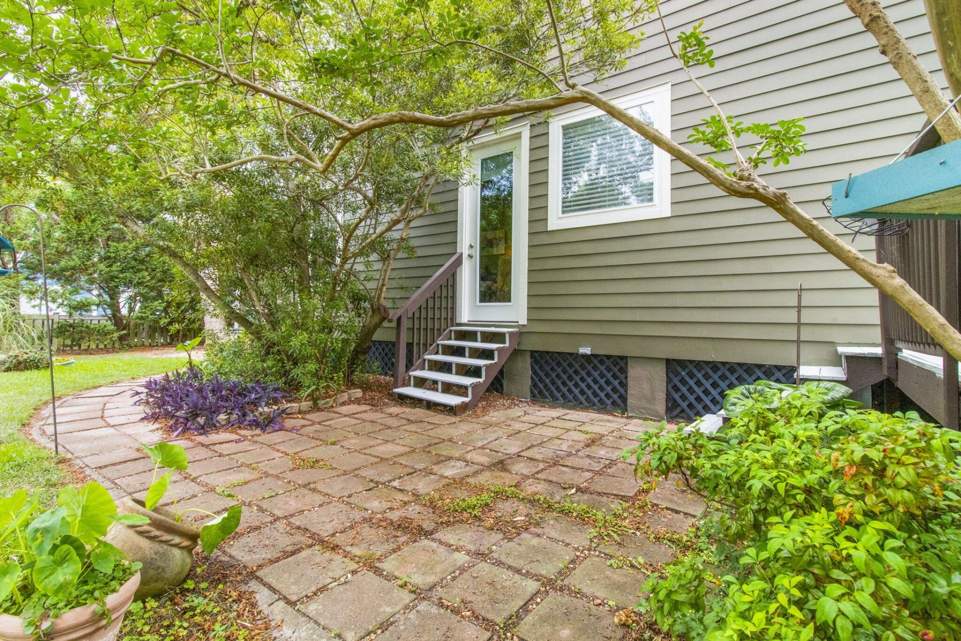 135 Brady Street Photo 28