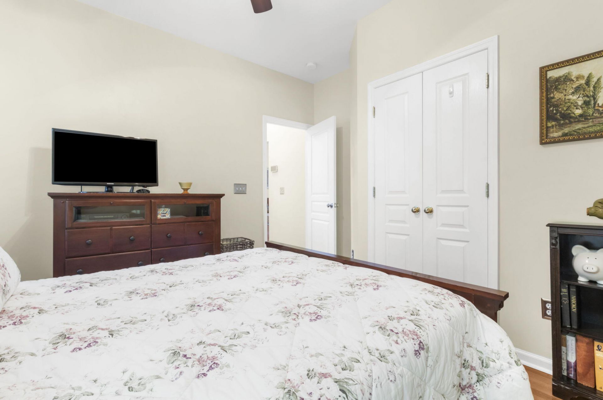 135 Brady Street Photo 31