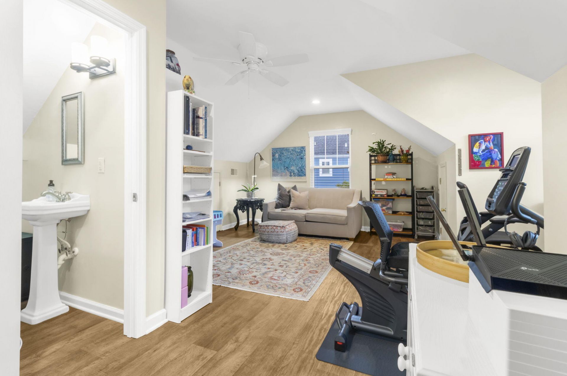 135 Brady Street Photo 40