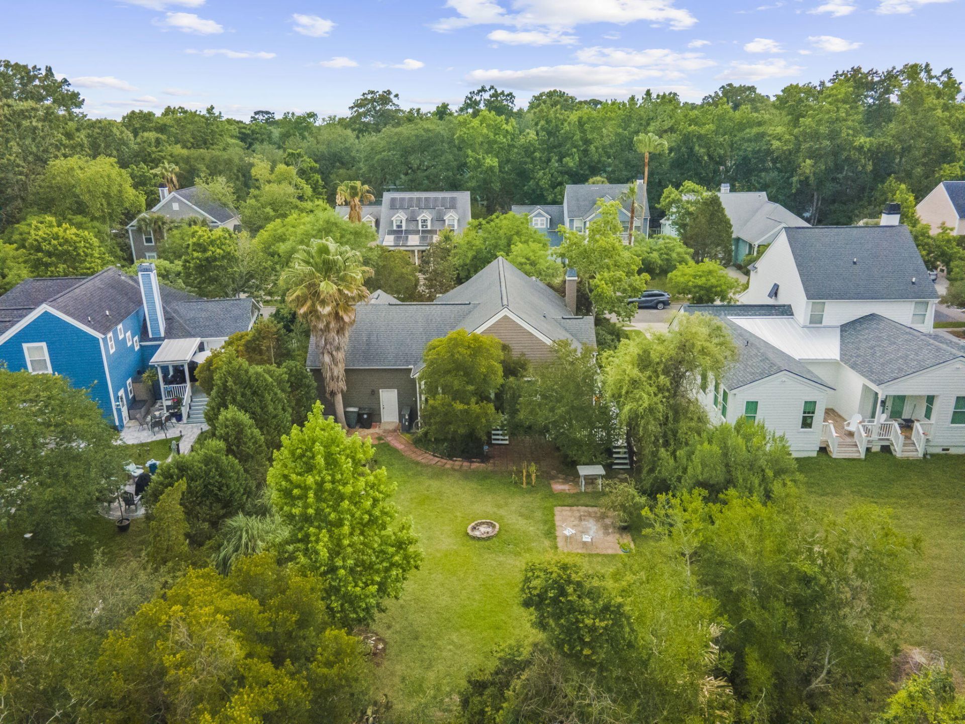 135 Brady Street Photo 45