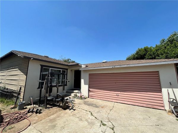 3812 E 1 st, Los Angeles, CA 90063