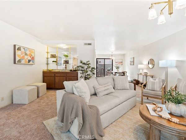 2601 E 19th Street, Unit 12, Signal Hill, CA 90755