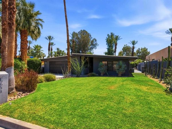 45644 Indian Wells Ln, Indian Wells, CA 92210