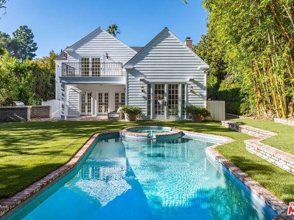 1248 N Wetherly Drive, Los Angeles, CA 90069