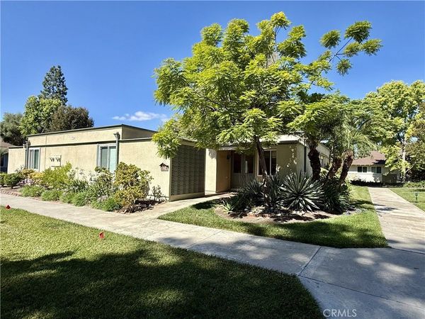 111 Via Estrada, Unit E, Laguna Woods, CA 92637