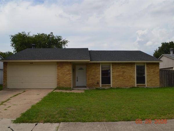 5225 Worley Drive, The Colony, TX 75056