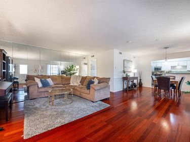 6027 E University Boulevard, Unit 215, Dallas, TX 75206