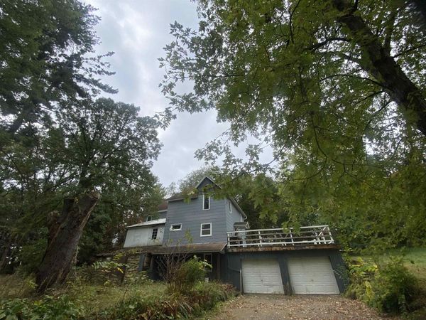 17653 Laube, DAVIS, IL 61019