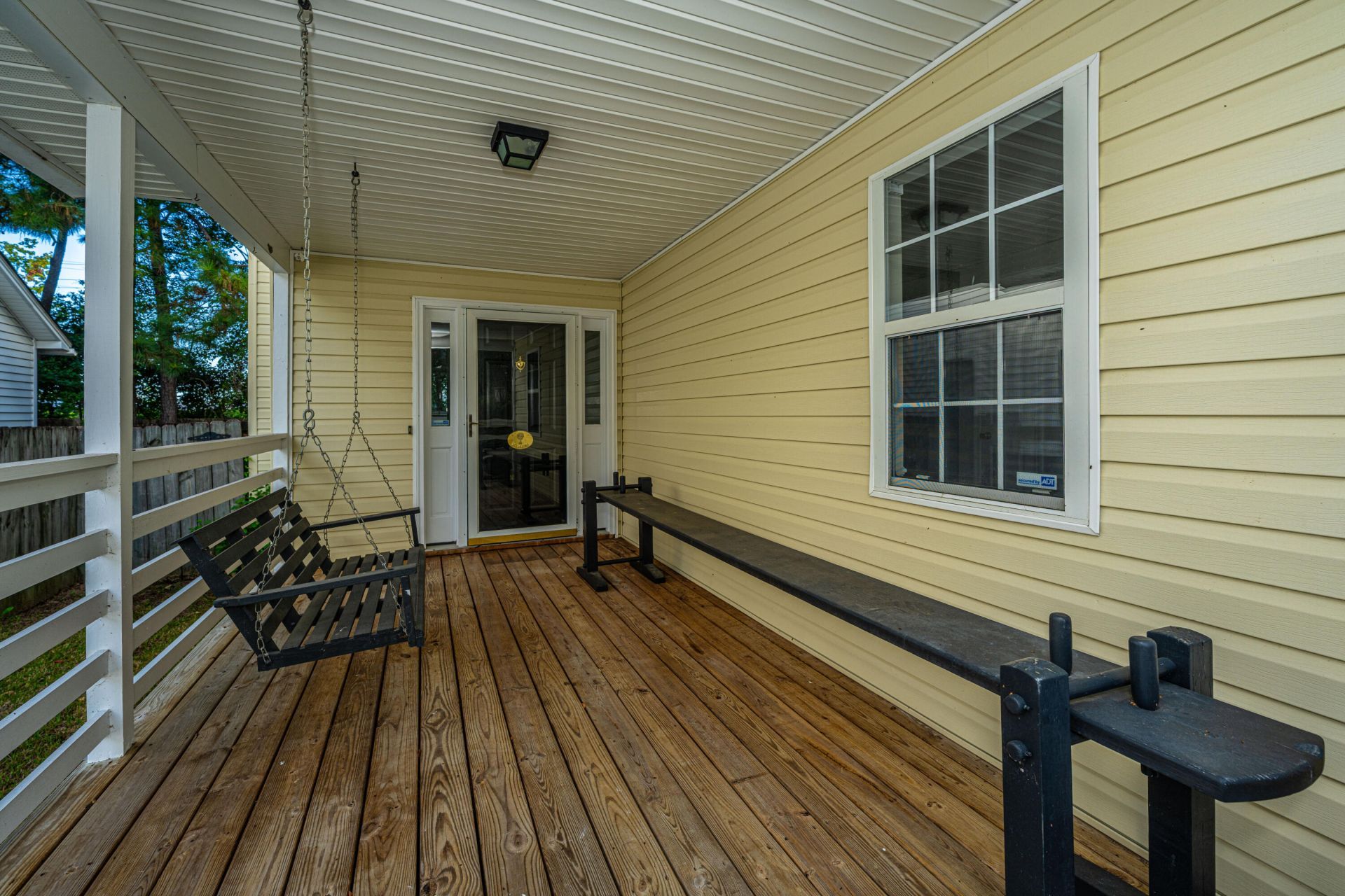 486 Cessna Avenue Photo 2
