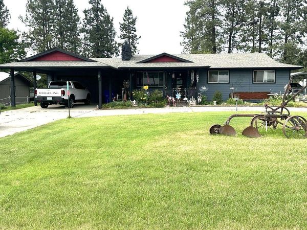 707 Crawford Ave, Deer Park, WA 99006