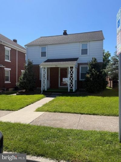 314 W Caracas Avenue, Hershey, PA 17033 Main Photo