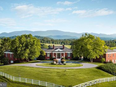 336 JACOBS LADDER , LEXINGTON, VA 24450