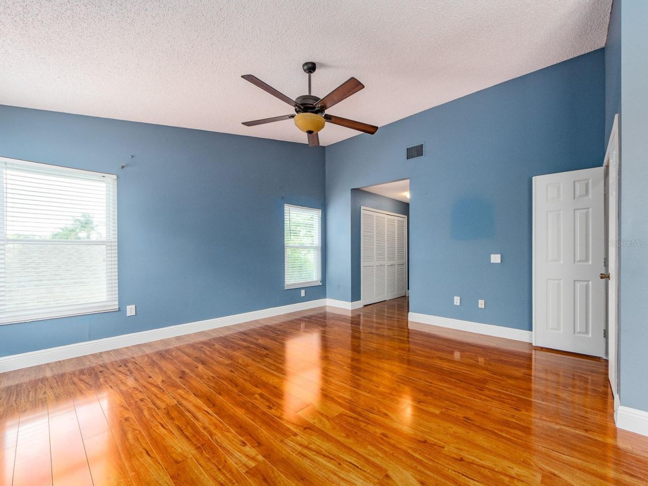 3256 Bentley Drive, Palm Harbor, FL 34684 Photo
