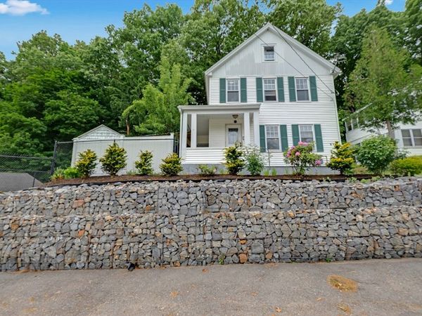 214 Canton St, Fitchburg, MA 01420