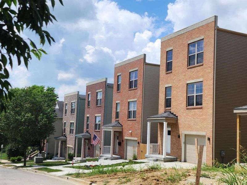 385 Cityscape West Drive, Cincinnati, OH 45205 Photo 4