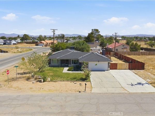 8801 Hickory, California City, CA 93505