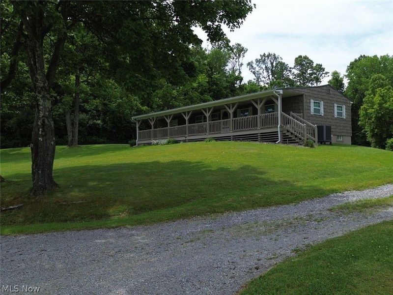 39942 Poland Road, Flushing, OH 43977 Photo 4
