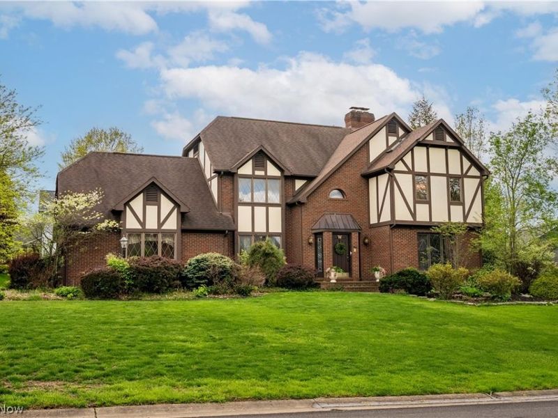 6974 Militia Hill Street NW, Canton, OH 44718 Photo 2