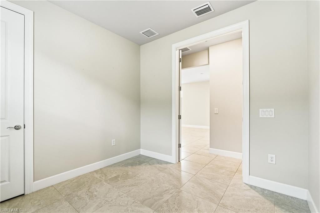 2244 Yellowfin Cir, Naples, FL 34114 Photo