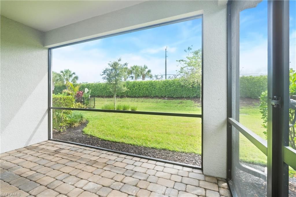 2244 Yellowfin Cir, Naples, FL 34114 Photo