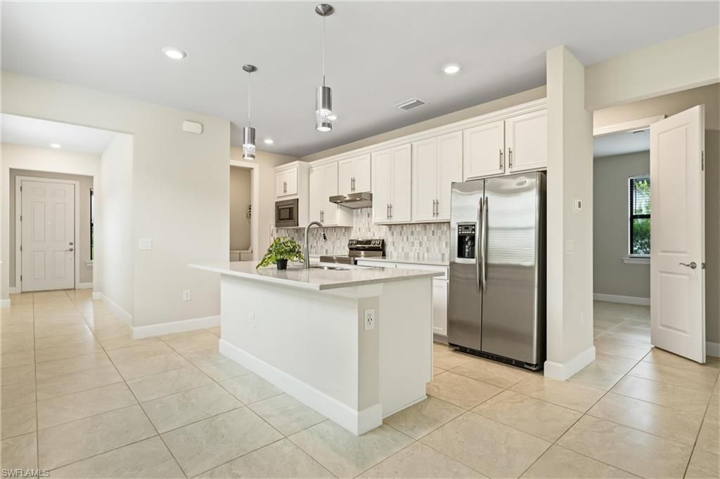 2244 Yellowfin Cir, Naples, FL 34114 Photo