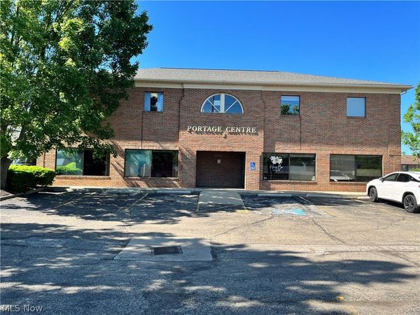 2056 Portage Road, Unit 400B, Wooster, OH 44691