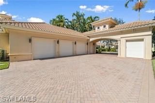 5900 Burnham Rd , Naples, FL 34119 Photo