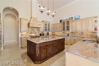 5900 Burnham Rd , Naples, FL 34119 Photo