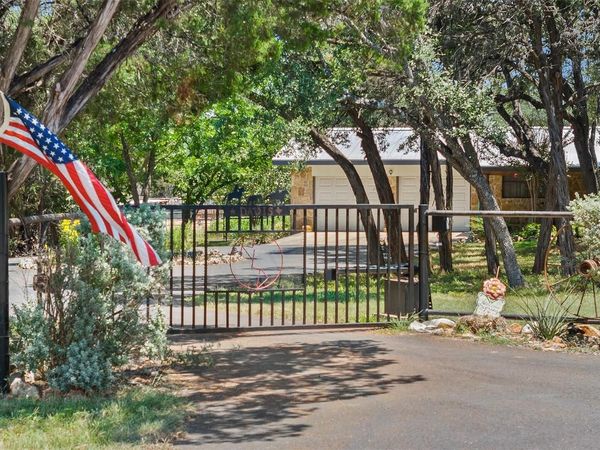491 LONE OAK RD, New Braunfels, TX 78132