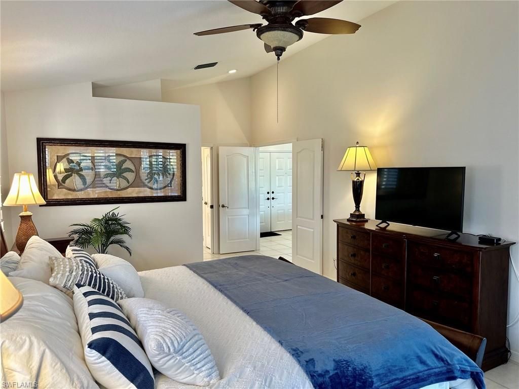 930 Marble Dr, Naples, FL 34104 Photo