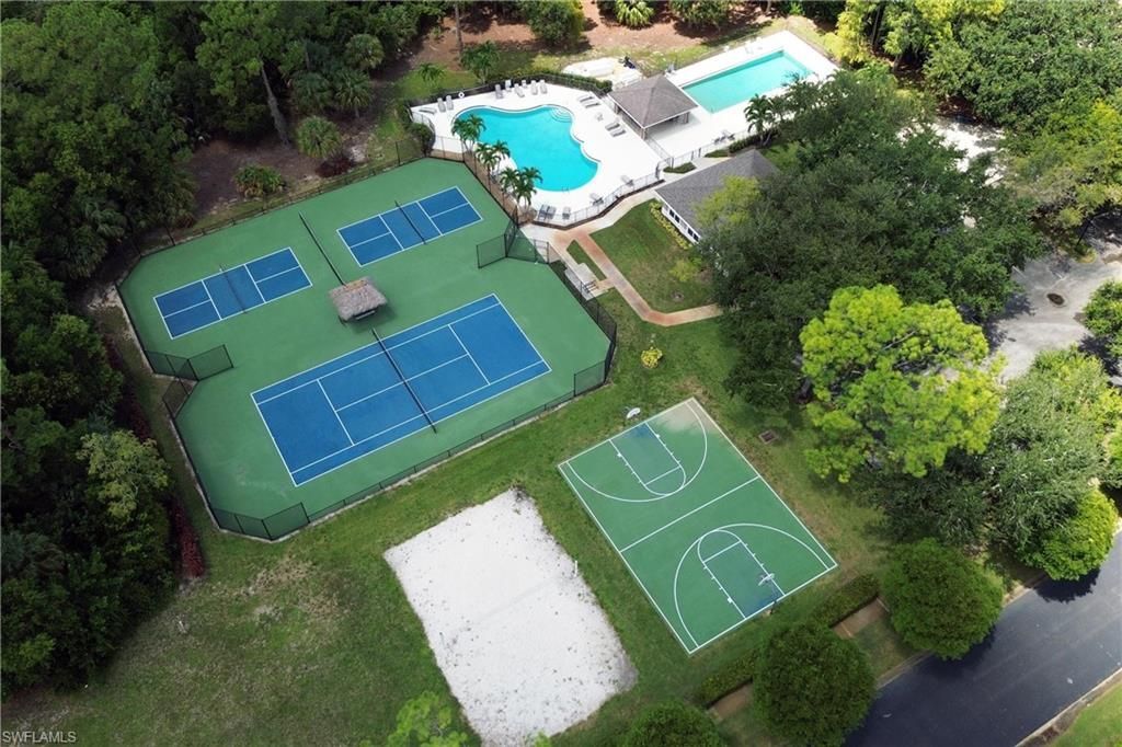 930 Marble Dr, Naples, FL 34104 Photo
