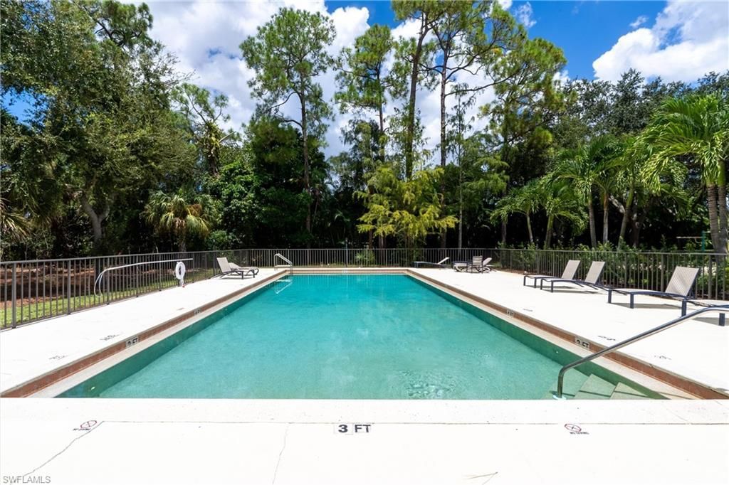 930 Marble Dr, Naples, FL 34104 Photo