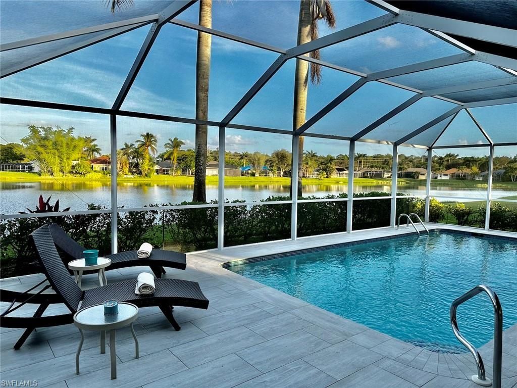 930 Marble Dr, Naples, FL 34104 Photo