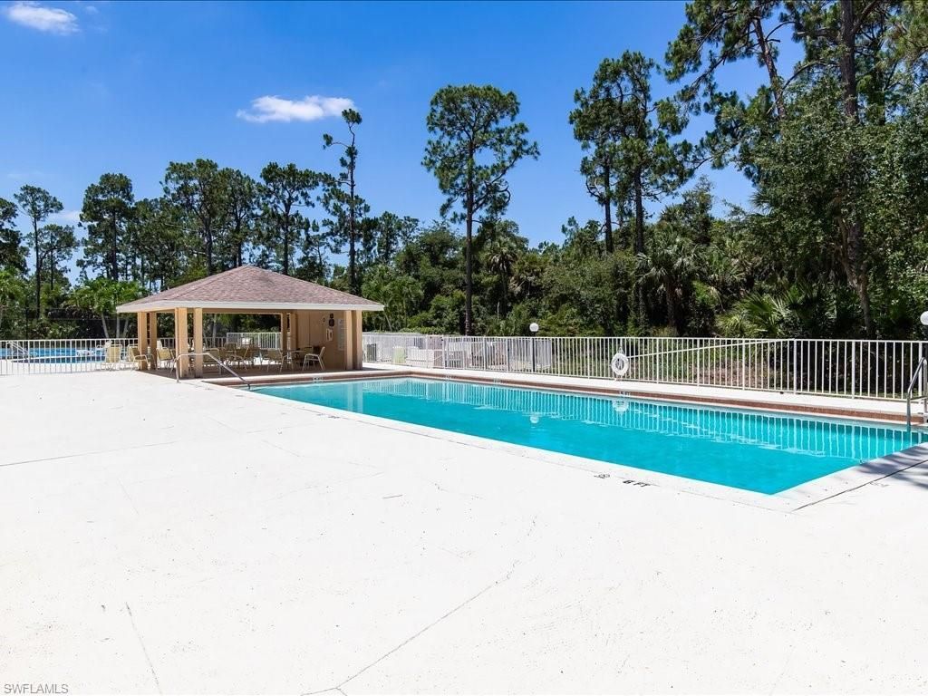 930 Marble Dr, Naples, FL 34104 Photo