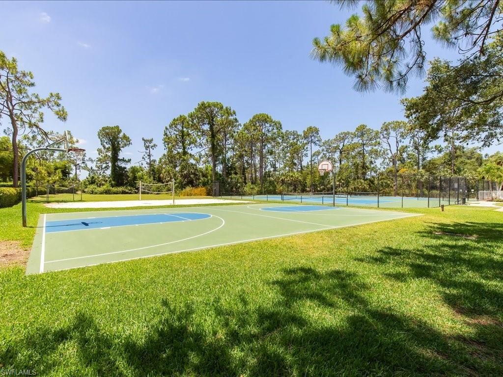 930 Marble Dr, Naples, FL 34104 Photo