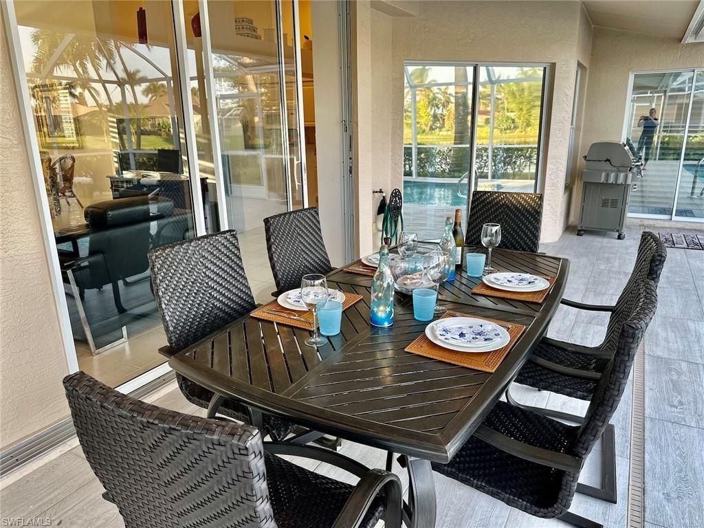 930 Marble Dr, Naples, FL 34104 Photo