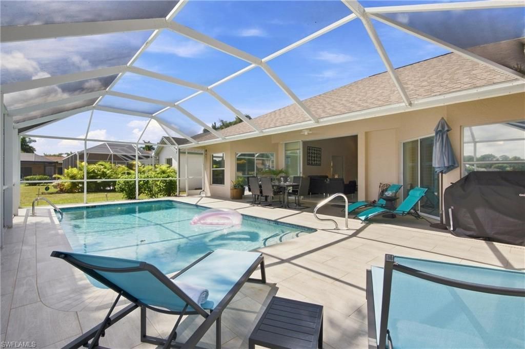 930 Marble Dr, Naples, FL 34104 Photo